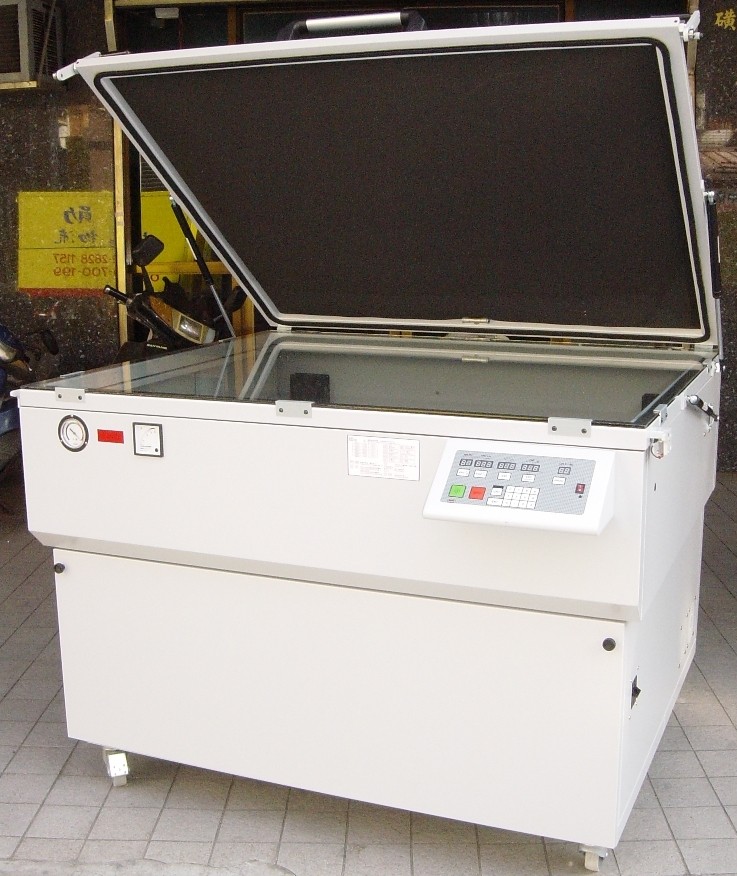 TAIWAN VPF32HF EXPOSURE MACHINE